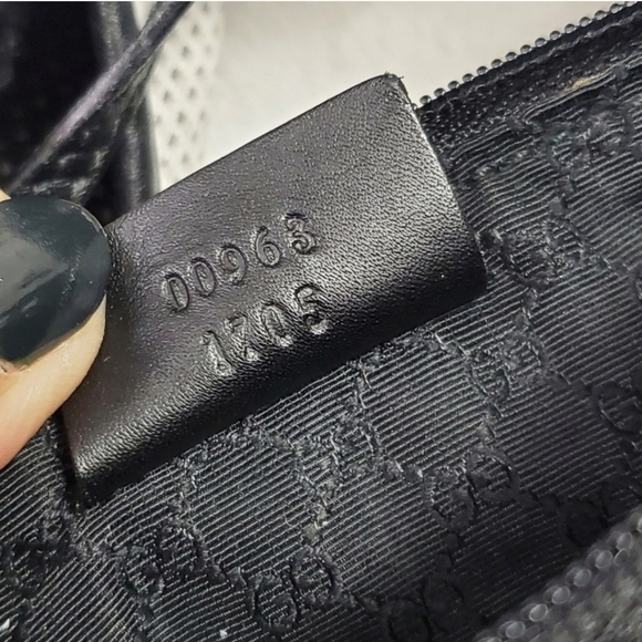 Gucci Jackie O Hobo Bag Vintage Perforated Leather - Picture 8 of 11